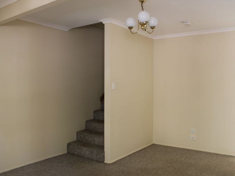 3/2 Bishop Street, Eagleby QLD 4207