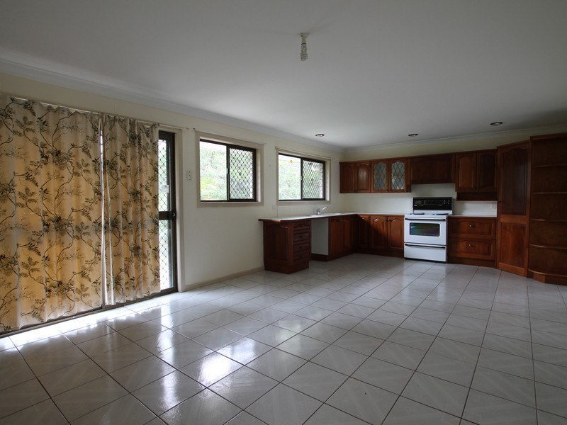 2-4 Spruce Street, Loganlea QLD 4131