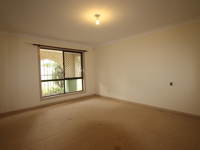 2-4 Spruce Street, Loganlea QLD 4131
