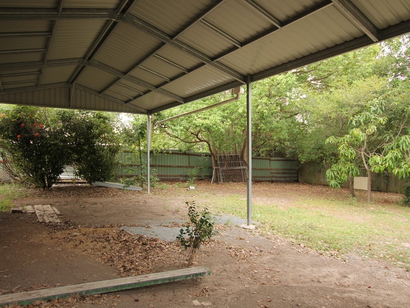 2-4 Spruce Street, Loganlea QLD 4131