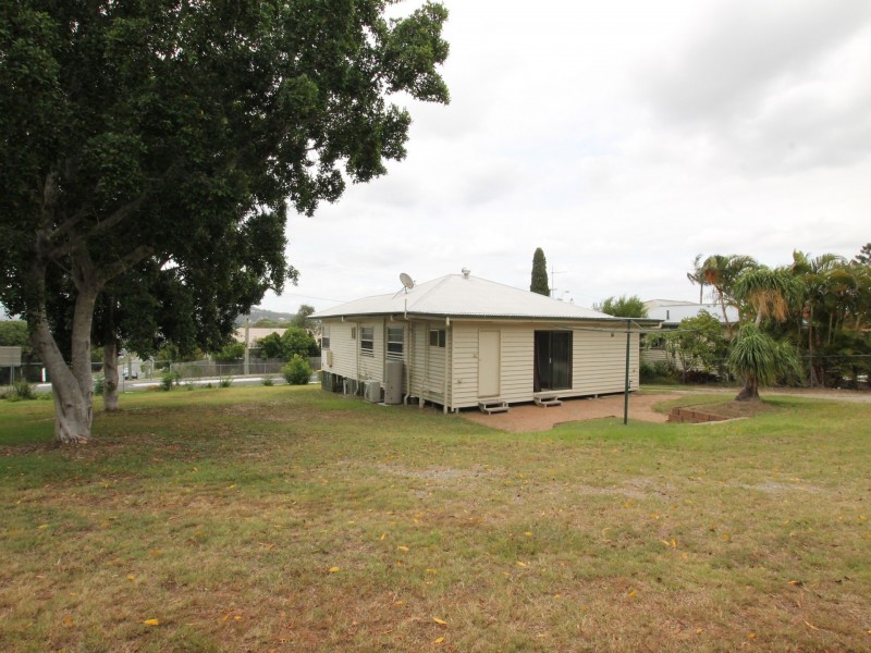 109-111 Logan St, Beenleigh QLD 4207