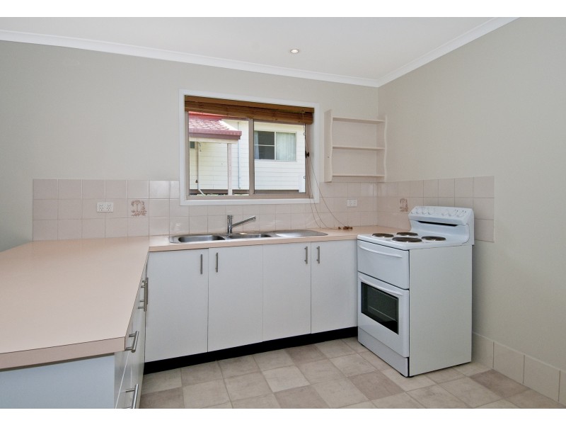 14 Woodlands Drive, Stapylton QLD 4207