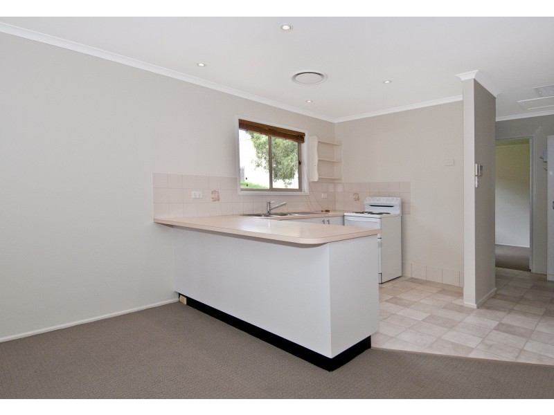 14 Woodlands Drive, Stapylton QLD 4207