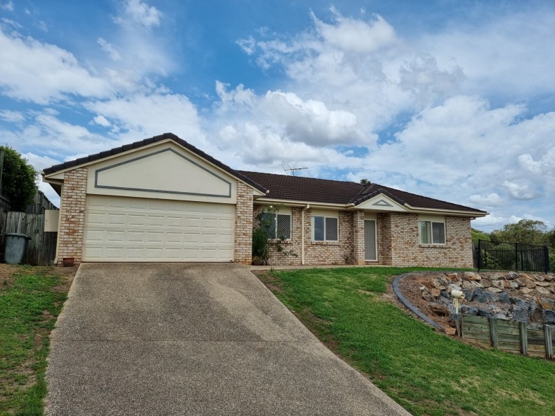 24 Bella Vista Circuit, Edens Landing QLD 4207