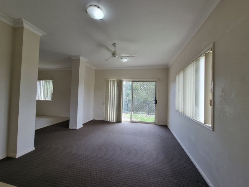 24 Bella Vista Circuit, Edens Landing QLD 4207