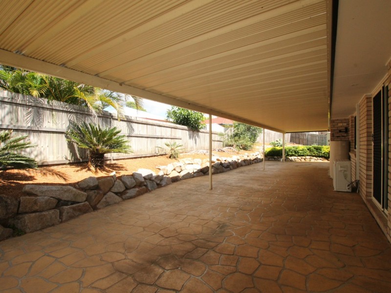 3 Deiter Court, Edens Landing QLD 4207