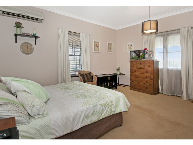 1-3 Fadden Court, Bethania QLD 4205