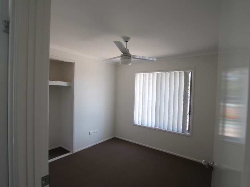 2/11 Scott Street, Beenleigh QLD 4207