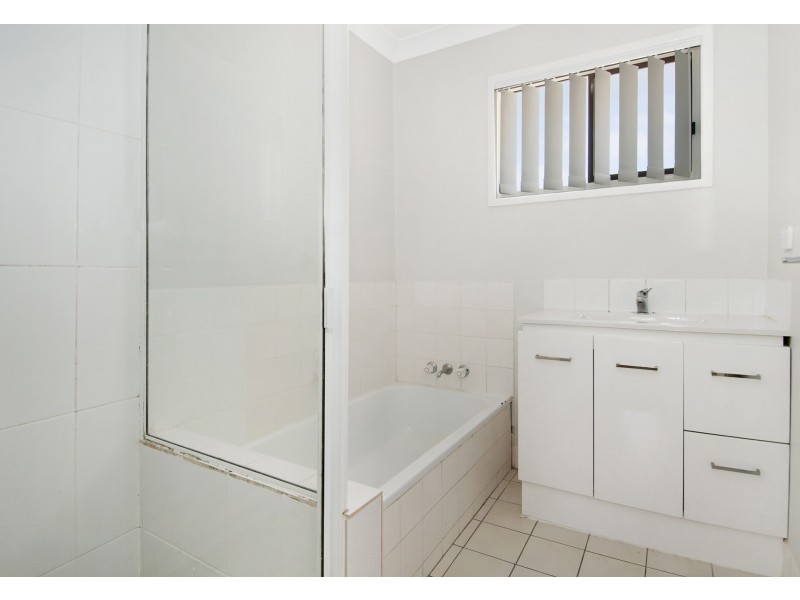 3 Winton Place, Beenleigh QLD 4207