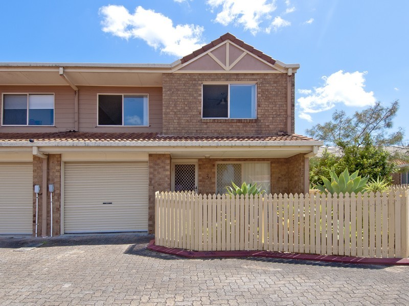 3/24 Pine Avenue, Beenleigh QLD 4207