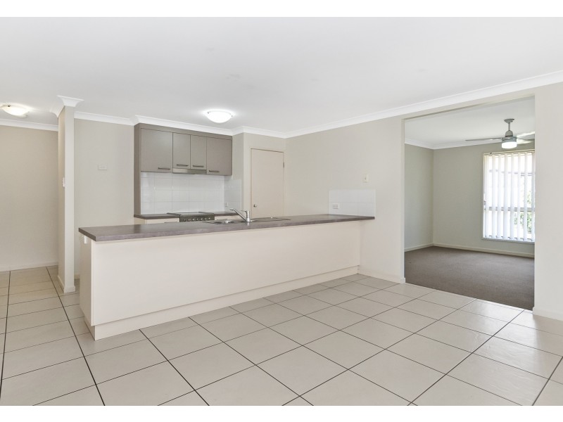 8 Tern Close, Eagleby QLD 4207