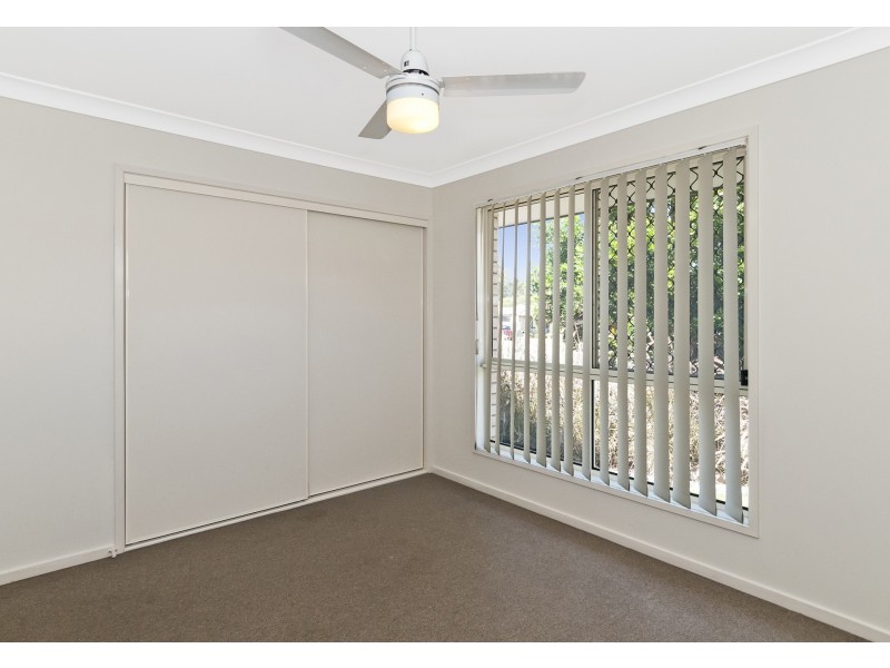 8 Tern Close, Eagleby QLD 4207