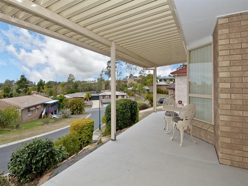 10 Vromans Court, Edens Landing QLD 4207