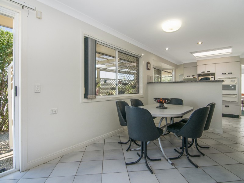 15 Mimi Court, Mount Warren Park QLD 4207