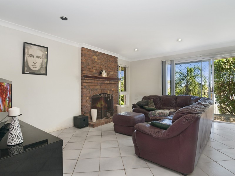 15 Mimi Court, Mount Warren Park QLD 4207