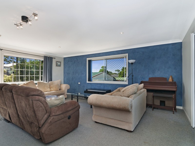 15 Mimi Court, Mount Warren Park QLD 4207