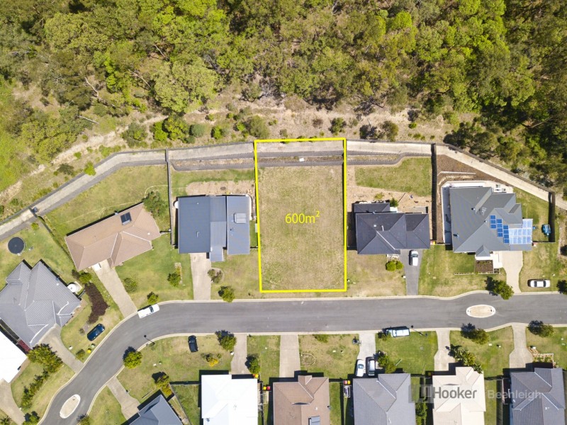 33 Summit Parade, Bahrs Scrub QLD 4207