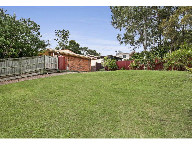 2 Rogers Avenue, Beenleigh QLD 4207