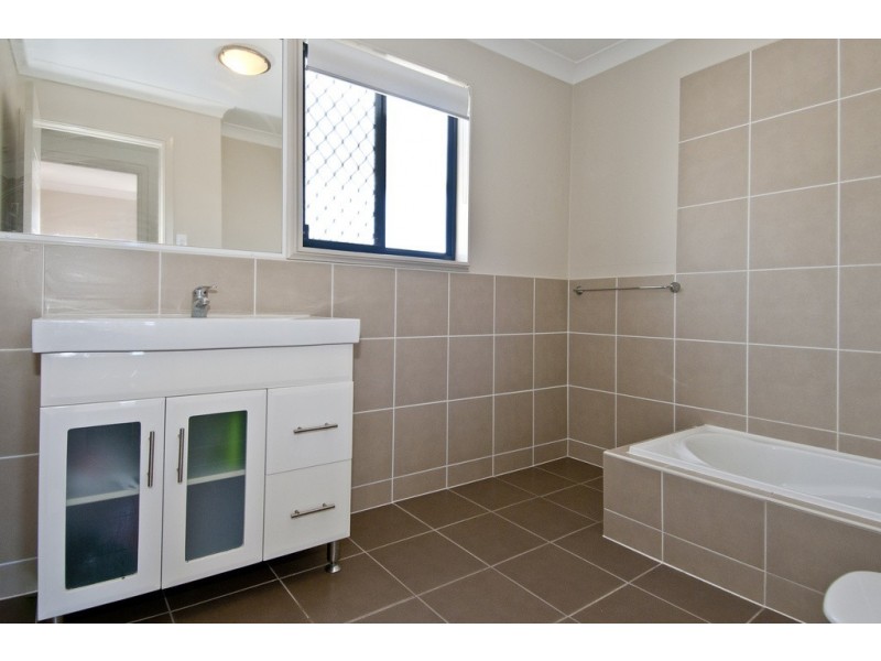 Unit 4/126 Logan Street, Eagleby QLD 4207