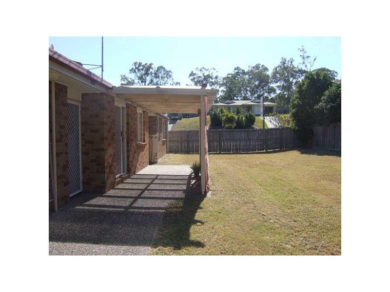 64 Tallagandra Rd, Beenleigh QLD 4207