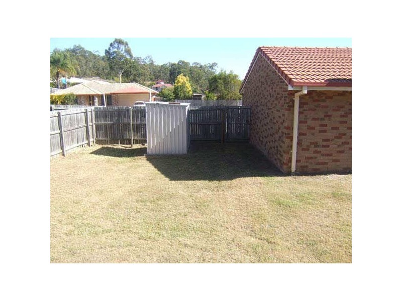 64 Tallagandra Rd, Beenleigh QLD 4207