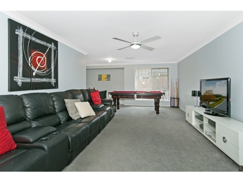 53 Allenby Crescent, Windaroo QLD 4207