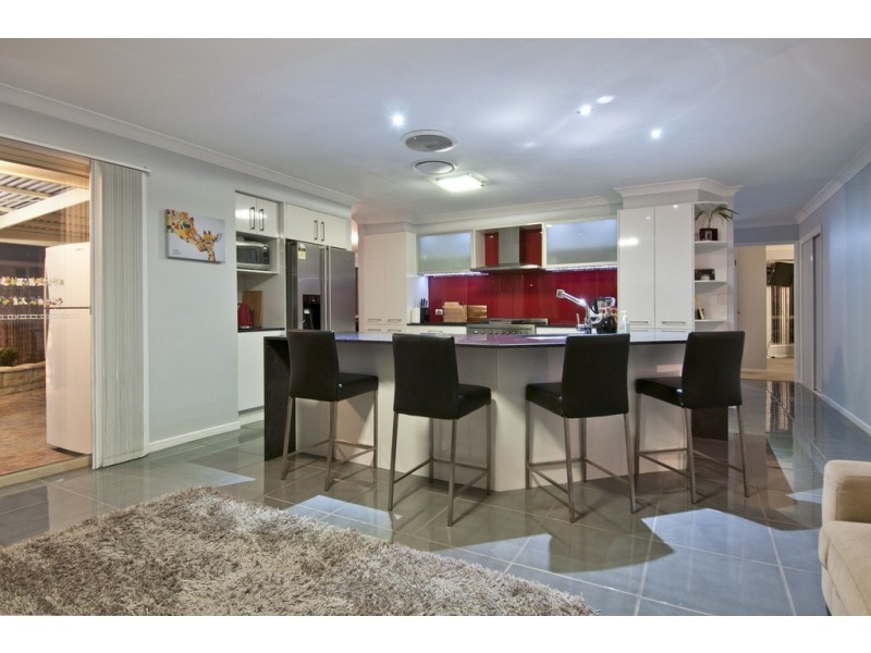 53 Allenby Crescent, Windaroo QLD 4207