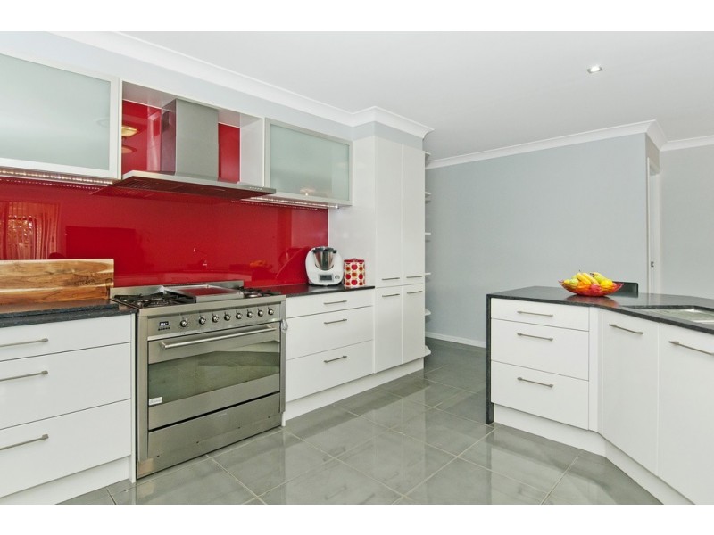 53 Allenby Crescent, Windaroo QLD 4207