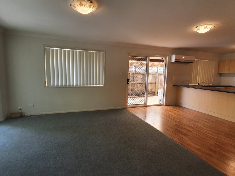 45 Chatfield St, Edens Landing QLD 4207