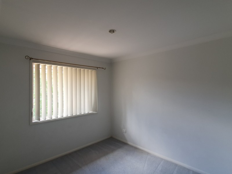 45 Chatfield St, Edens Landing QLD 4207