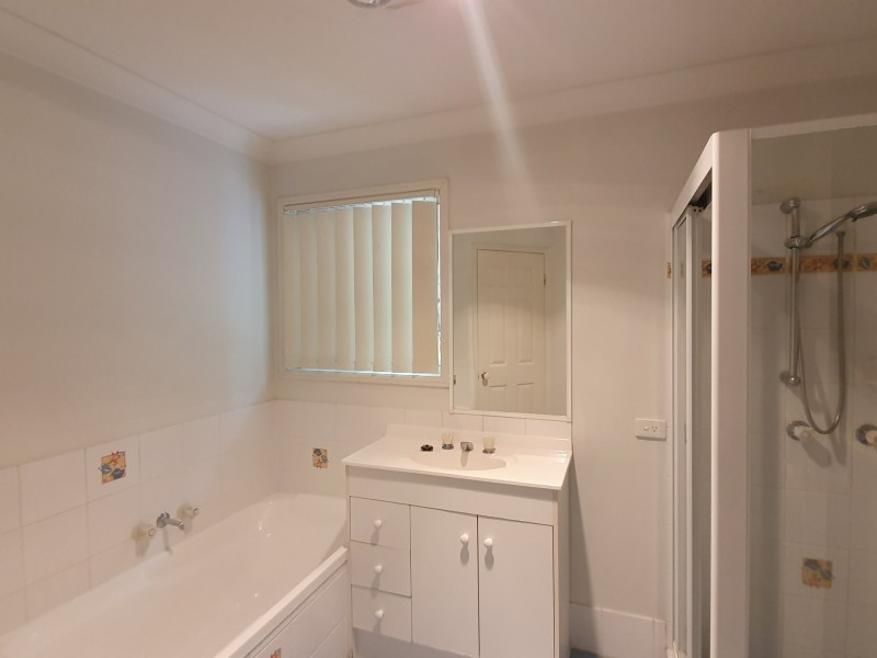 45 Chatfield St, Edens Landing QLD 4207