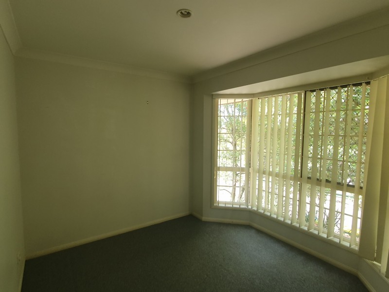 45 Chatfield St, Edens Landing QLD 4207