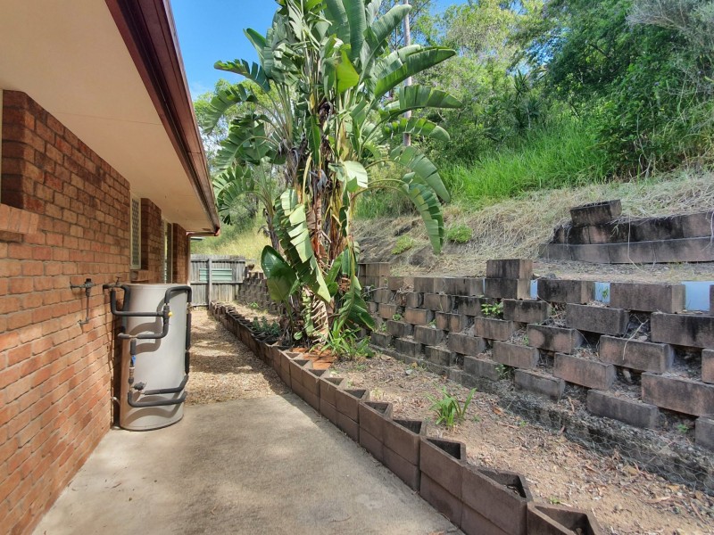 45 Chatfield St, Edens Landing QLD 4207