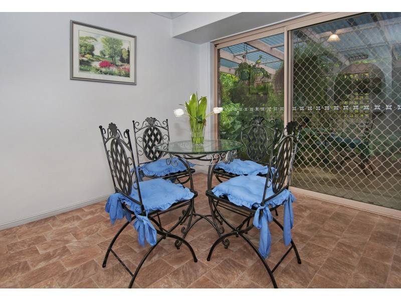 32 Castile Crescent, Edens Landing QLD 4207