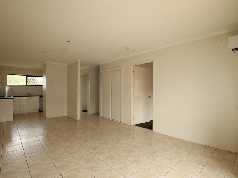 Unit 5/6 Cowper Avenue, Eagleby QLD 4207