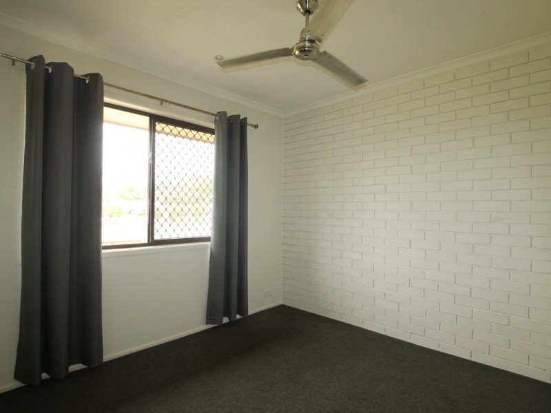 Unit 5/6 Cowper Avenue, Eagleby QLD 4207