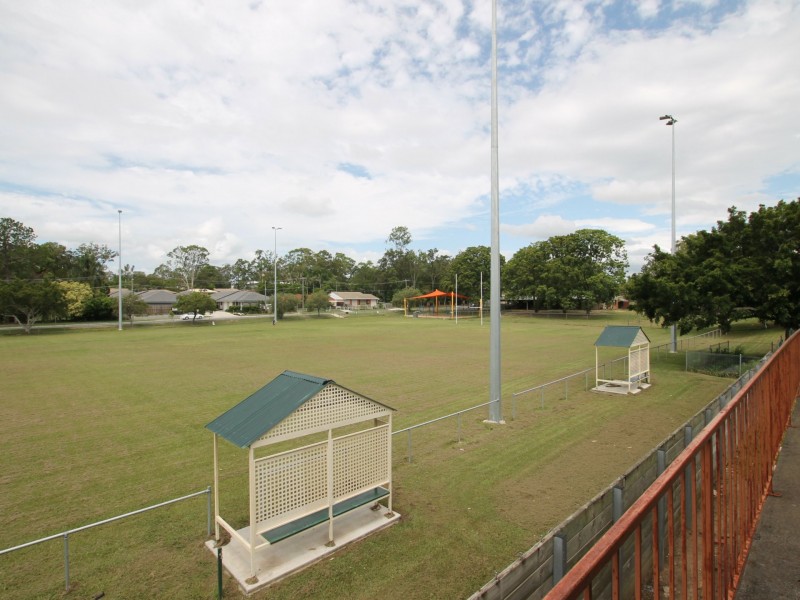Unit 5/6 Cowper Avenue, Eagleby QLD 4207