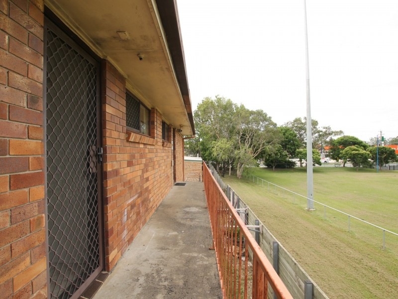 Unit 5/6 Cowper Avenue, Eagleby QLD 4207