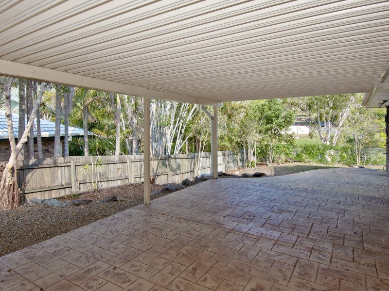 12 Leighton Drive, Edens Landing QLD 4207