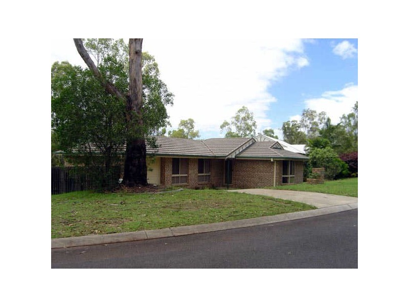 40 Loane Dr, Edens Landing QLD 4207