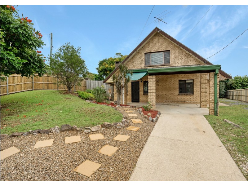 33 Lima Street, Edens Landing QLD 4207