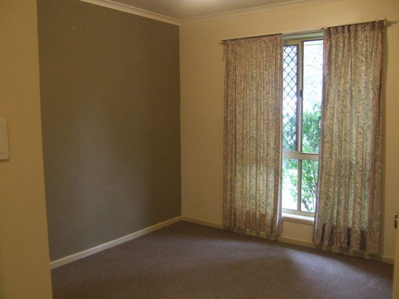 13 Lindner Cls, Eagleby QLD 4207