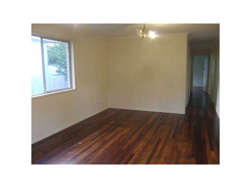 13 Tabari ST, Eagleby QLD 4207
