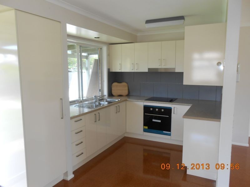 6 Eltham Crt, Mount Warren Park QLD 4207