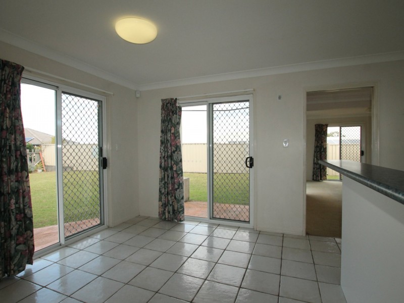 58 Overland Dr, Edens Landing QLD 4207