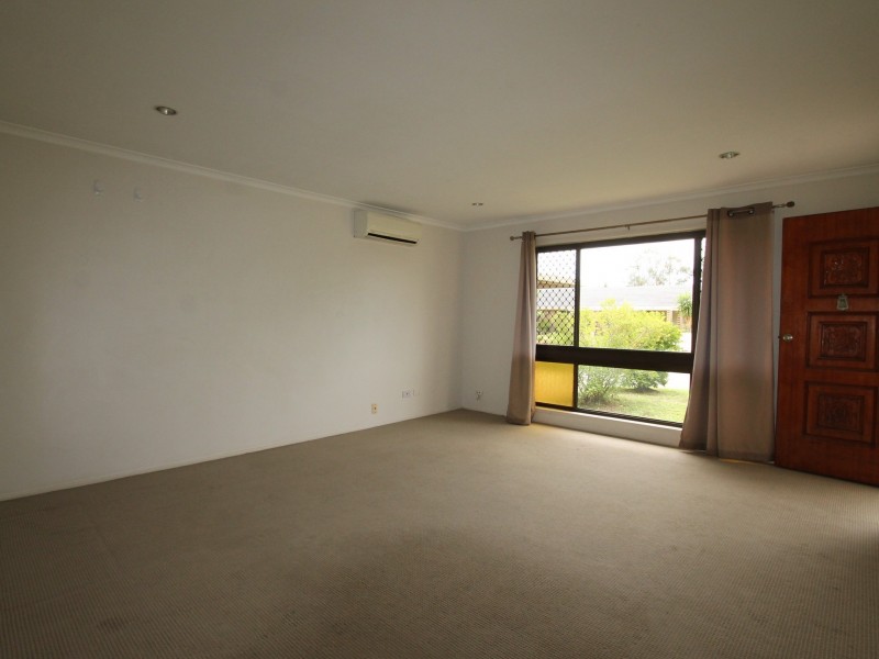 42 Glendevon Cr, Mount Warren Park QLD 4207