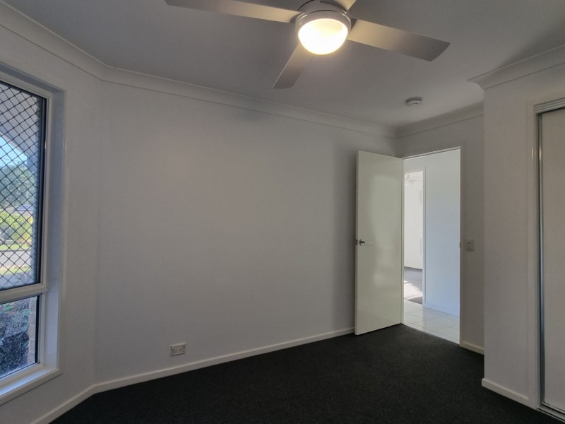 82 Kaiser Dr, Windaroo QLD 4207