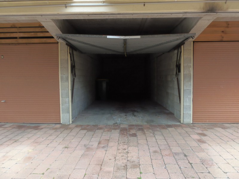 2/6 Cowper Avenue, Eagleby QLD 4207