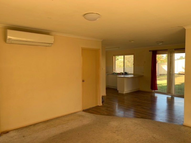 12 Hanby Court, Edens Landing QLD 4207