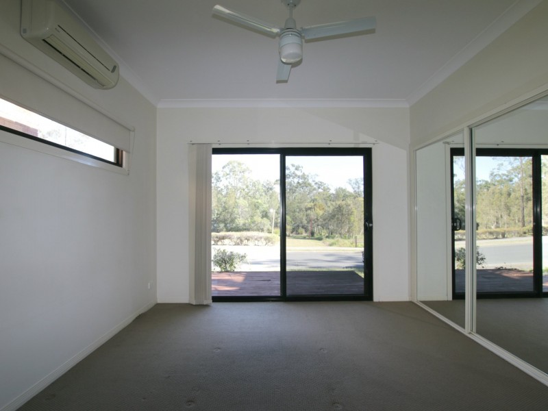 1/46 Woodlands Blvd, Waterford QLD 4133